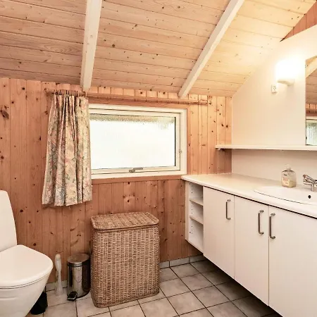 4 Person Holiday In Martofte